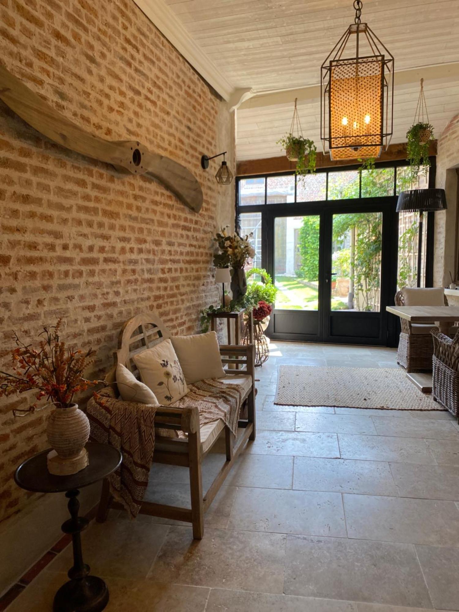 Les Hortensias Canly Exterior photo